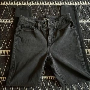 🖤Black/DarkGrey Skinnies🖤